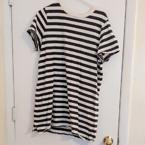 Old Navy Black and White Striped Dress
